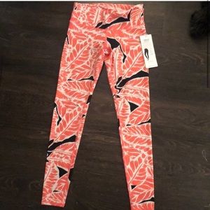Alo Yoga Legging - NWT